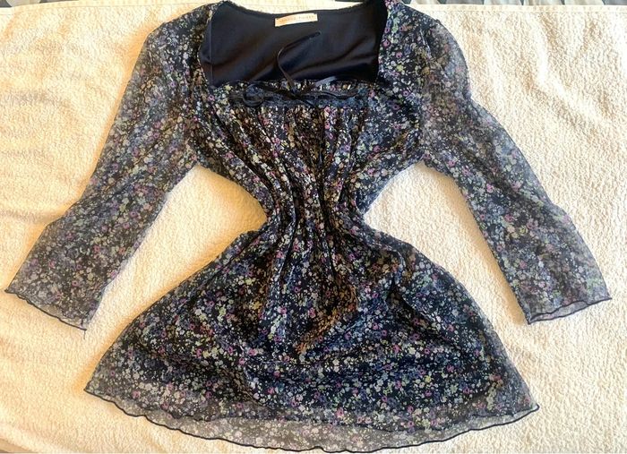 Haut manche longue vintage motif floraux / Armand Thiery