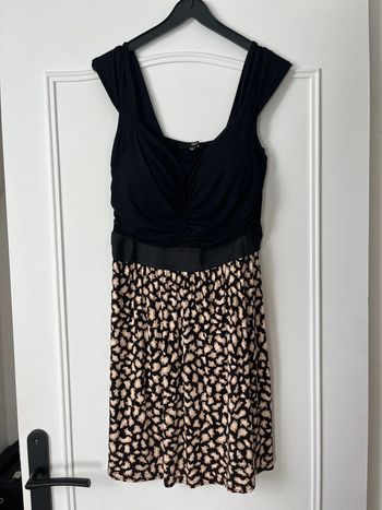 Robe noir léopard