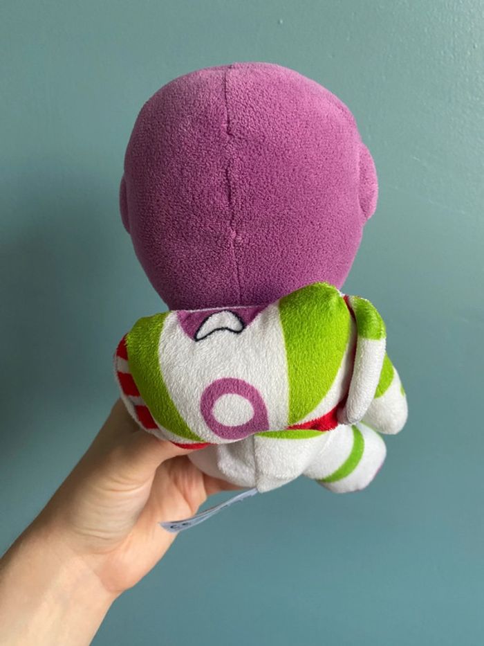 Peluche buzz l’éclair toy story disney - photo numéro 2