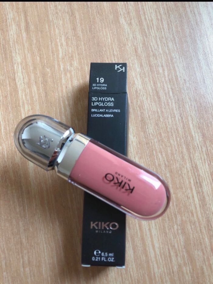 Brillant à lèvre, Kiko