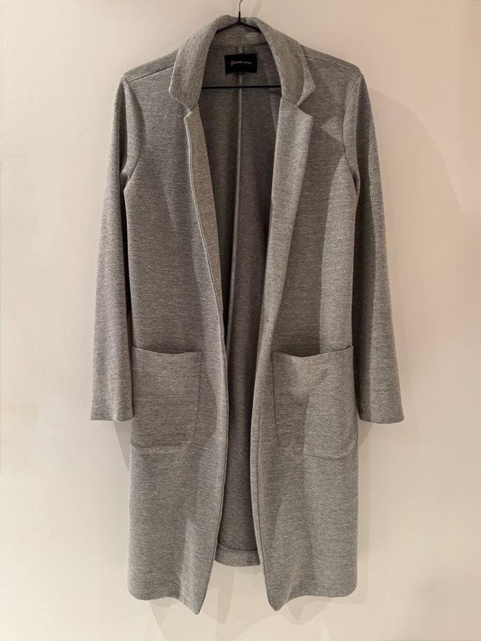 Veste longue grise - Stradivarius - photo numéro 4