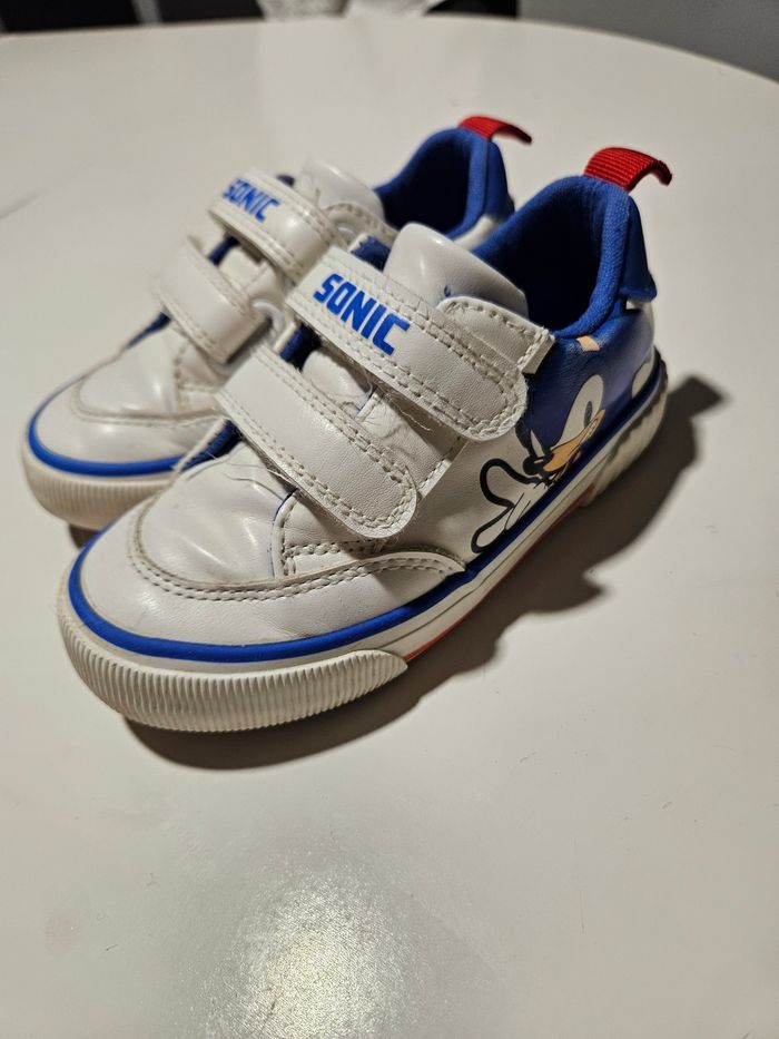 Baskets sonic