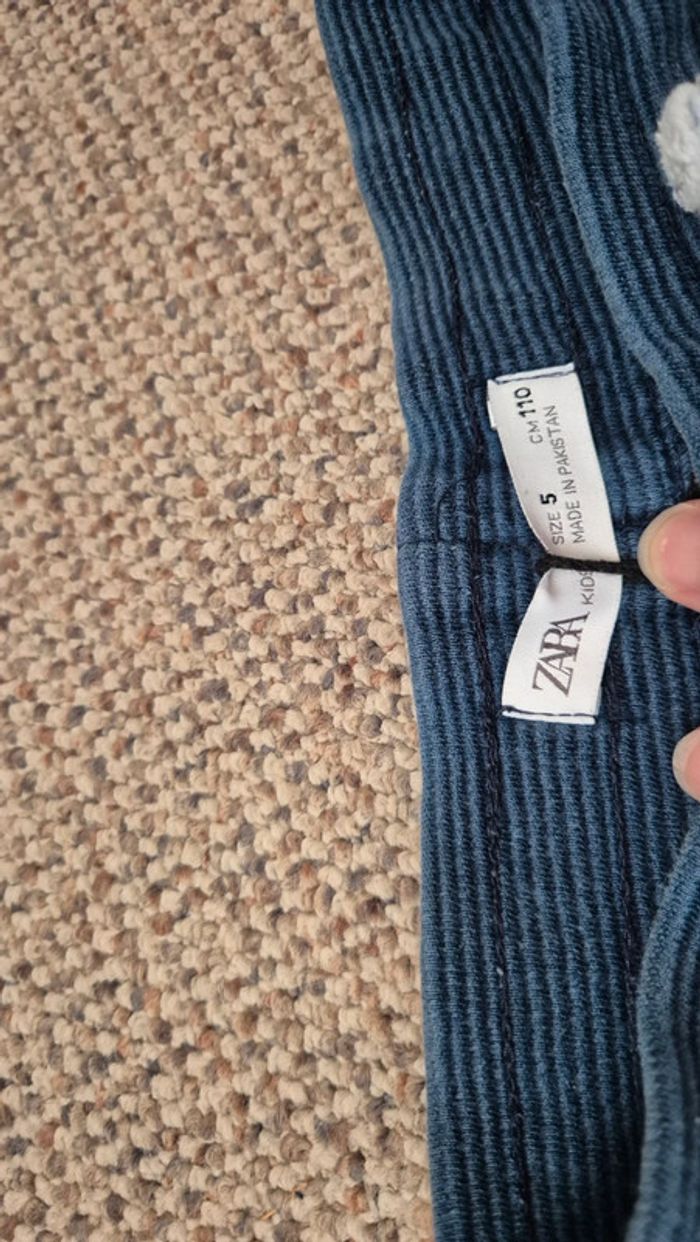 Short moleton zara 5 ans - photo numéro 2