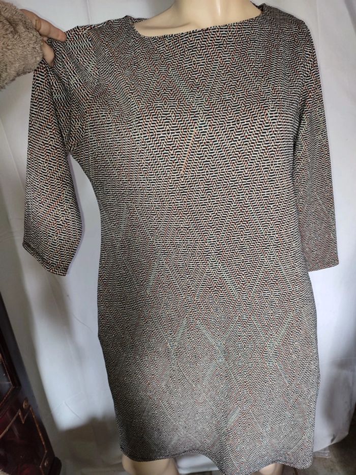 Robe brillante - photo numéro 2