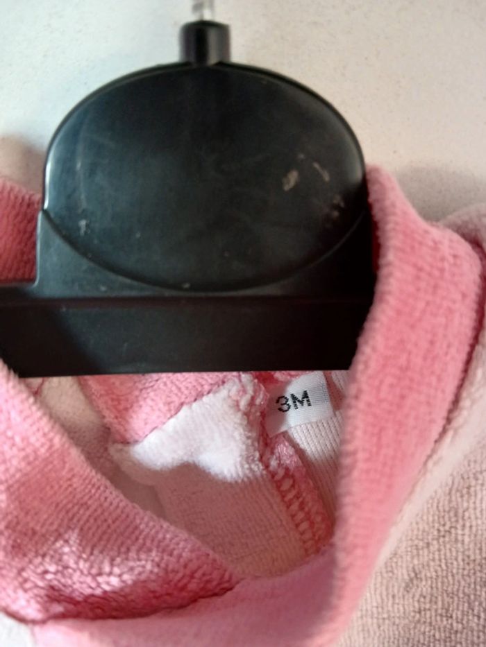 2 pyjamas - photo numéro 7