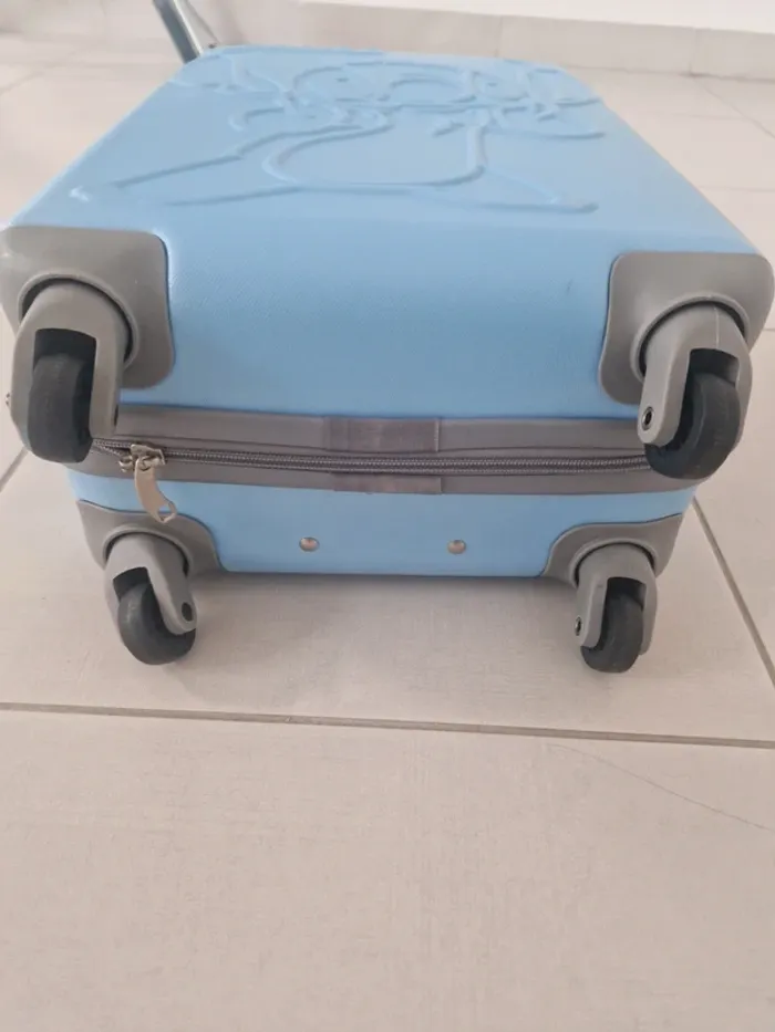Valise de cabine rigide à roulette Stitch Disney bleu - photo numéro 6