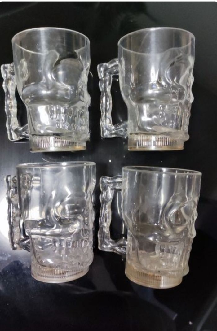 Lot de 4 verres en plastique halloween - photo numéro 4