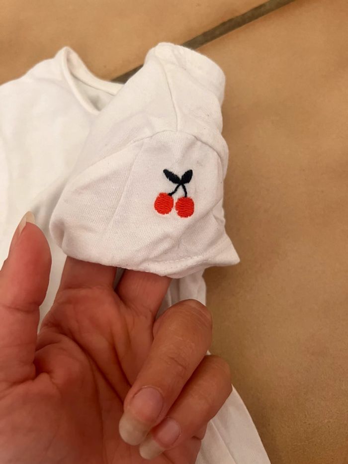 Combi short cerise Kiabi taille 18 mois - photo numéro 3