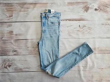 Jean T32