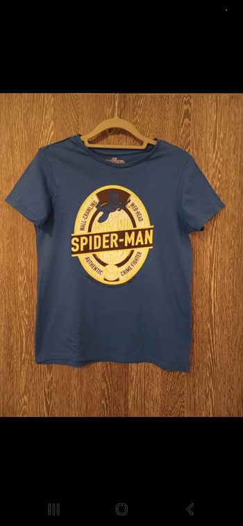 Tee-shirt imprimé spiderman 11-12ans
