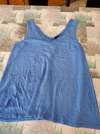Top bleu
