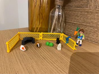 Enfant avec hamster Playmobil