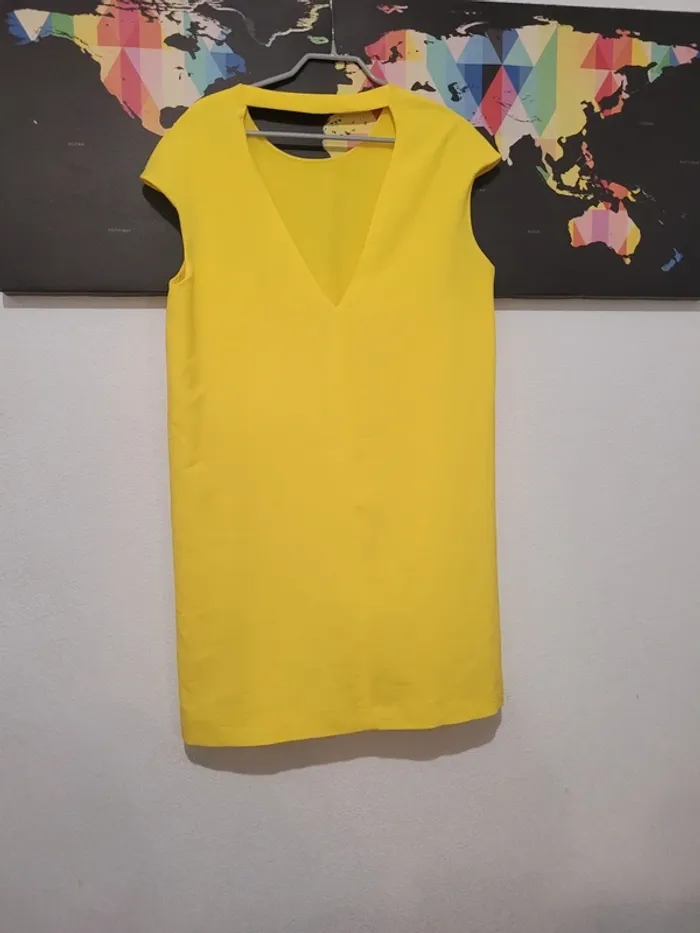 Robe courte Mango - photo numéro 2