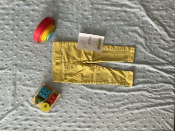 jean slim jaune taille élastique 24 mois boite à malices
