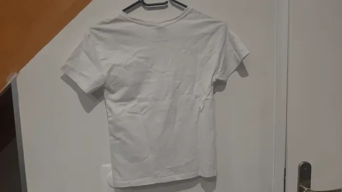 Tee-Shirt 8/10  ans - photo numéro 3