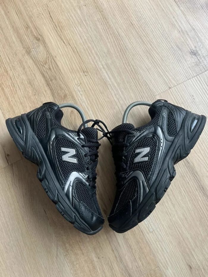 New Balance 530 Triple Black 37,5