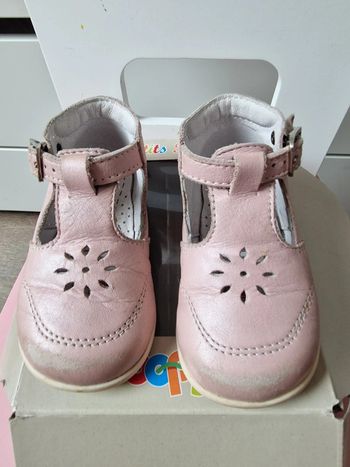 Sandale rose bopy 19