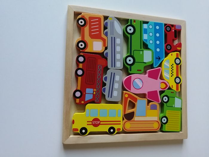 puzzle casse-tête en bois véhicules - photo numéro 1