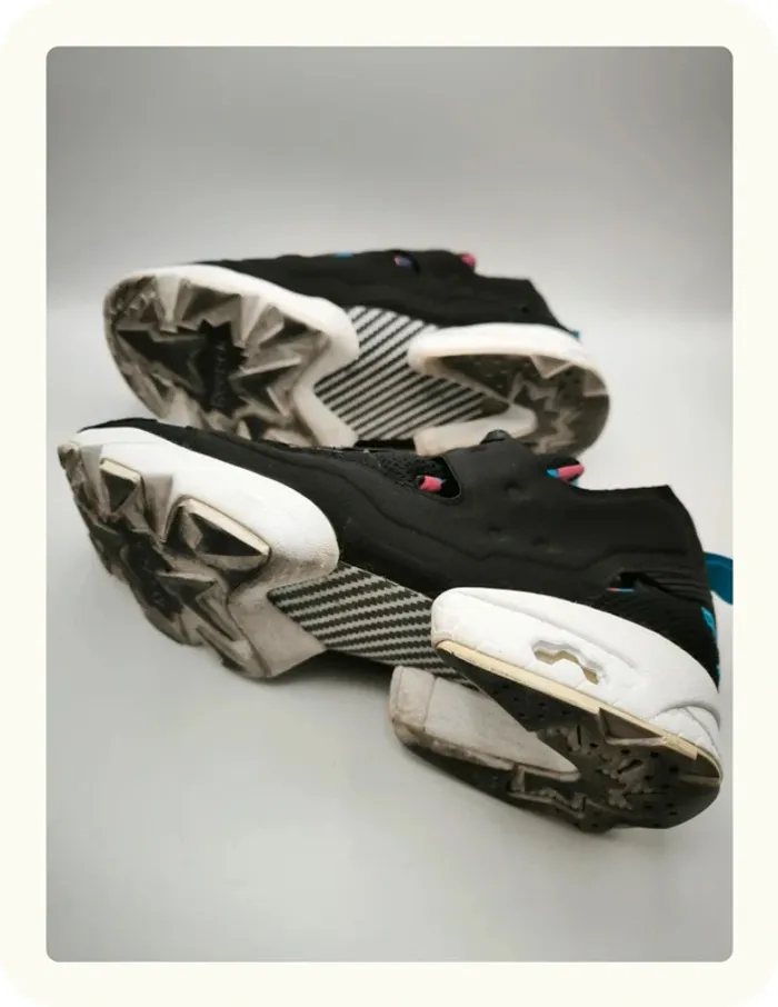 Baskets vintage Edition limitée Reebok status insta pump fury ar Taille 42.5 - photo numéro 8