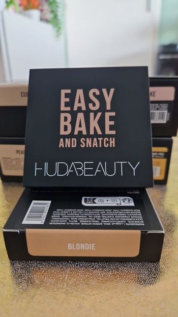 Hudabeauty easy bake and snatch 8.5g neuf 