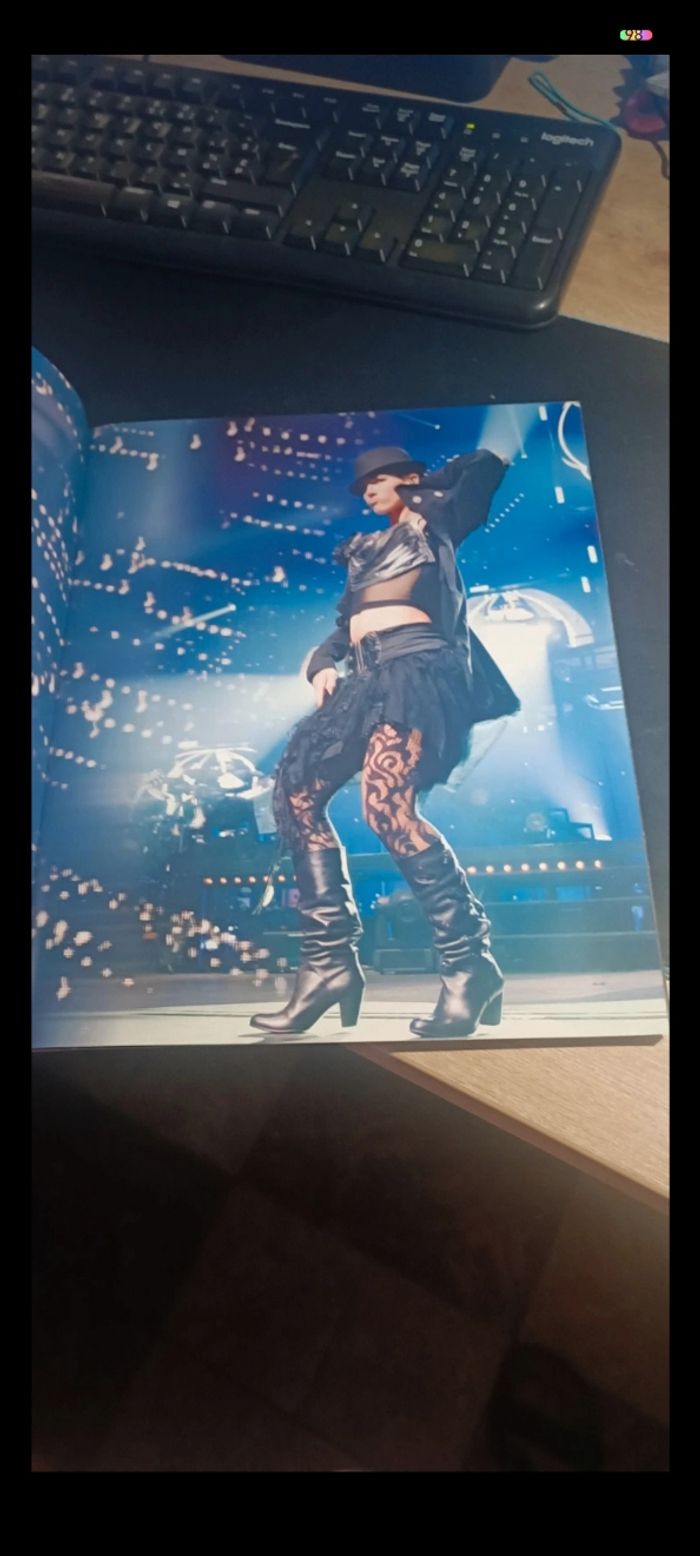 Livre lorie tournée 2006 - photo numéro 4