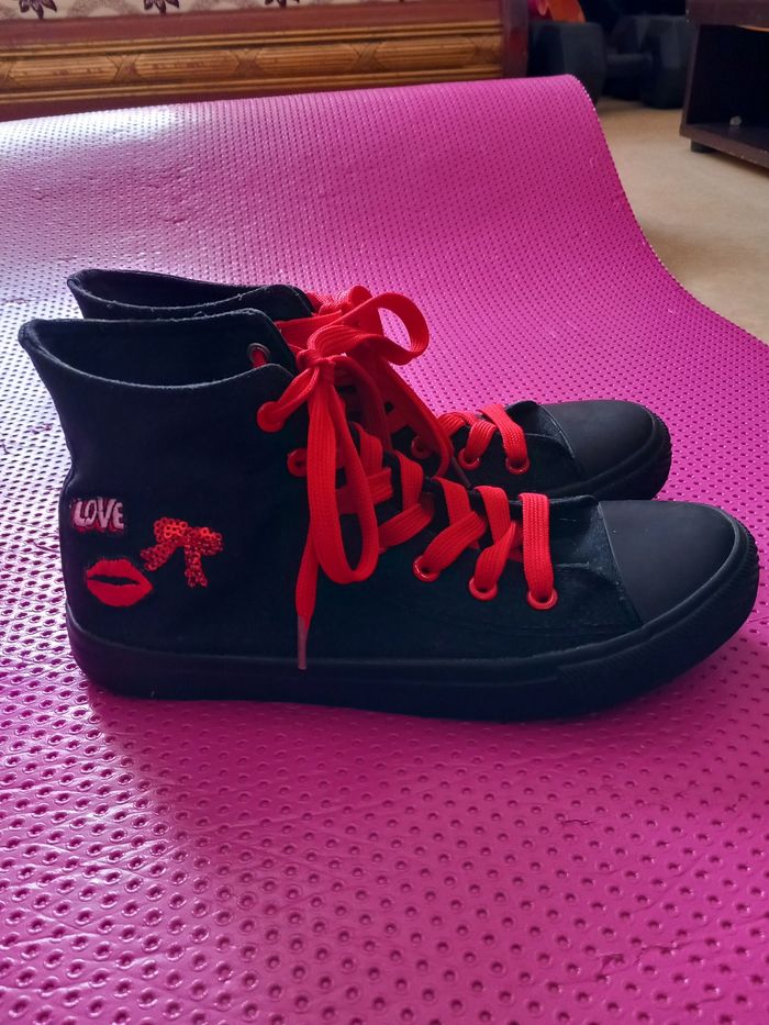 Baskets montantes 🎀💋 - photo numéro 2