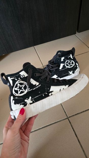 Converse untilt script print Black 36