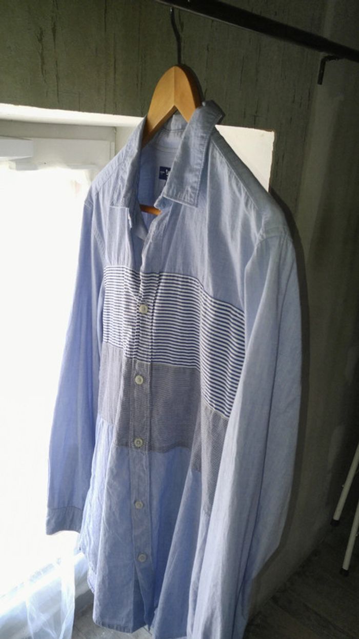 Chemise bleue - photo numéro 2