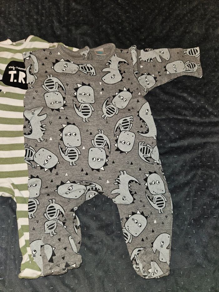 Lot 3 pyjamas - photo numéro 4