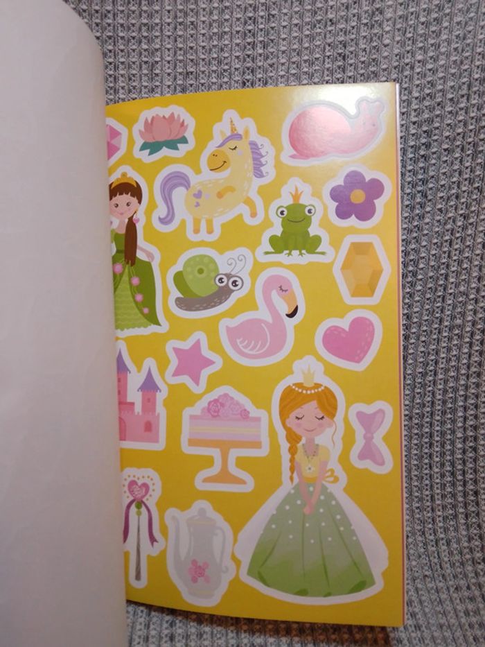 Sticker Book "Princesse" (cœur) - photo numéro 5