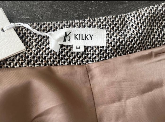 Jupe short neuve - photo numéro 6