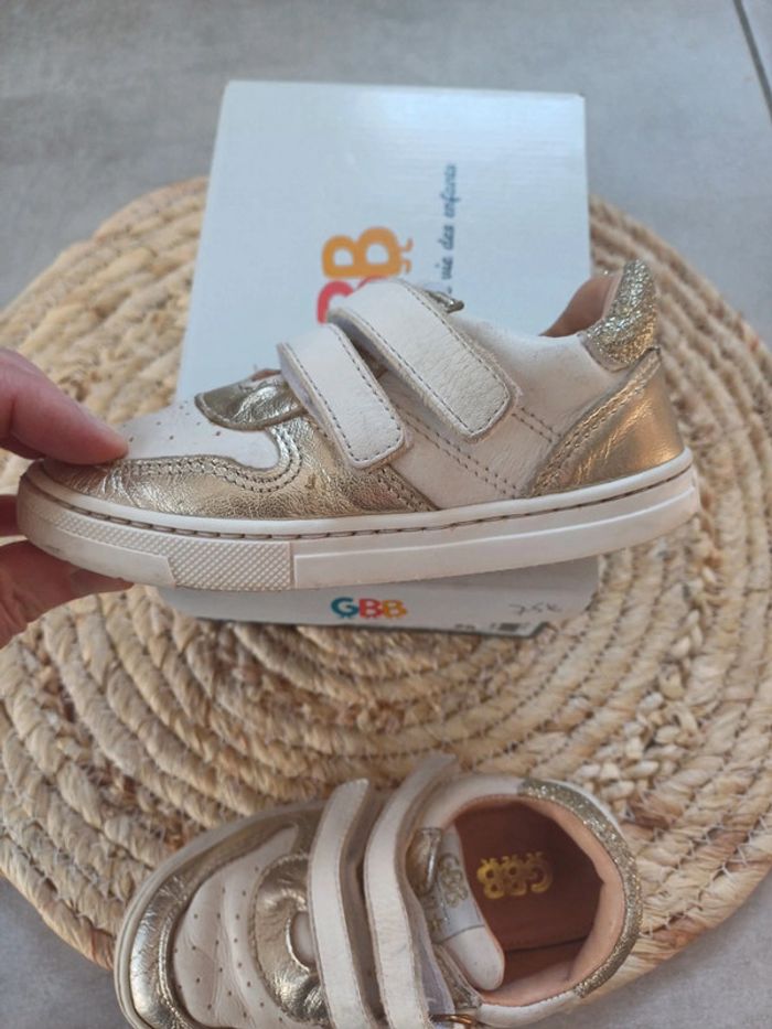 Baskets gbb taille 25 tout en cuir - photo numéro 8