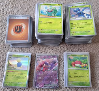 Lot de 593 cartes Pokémon françaises - EV 2023