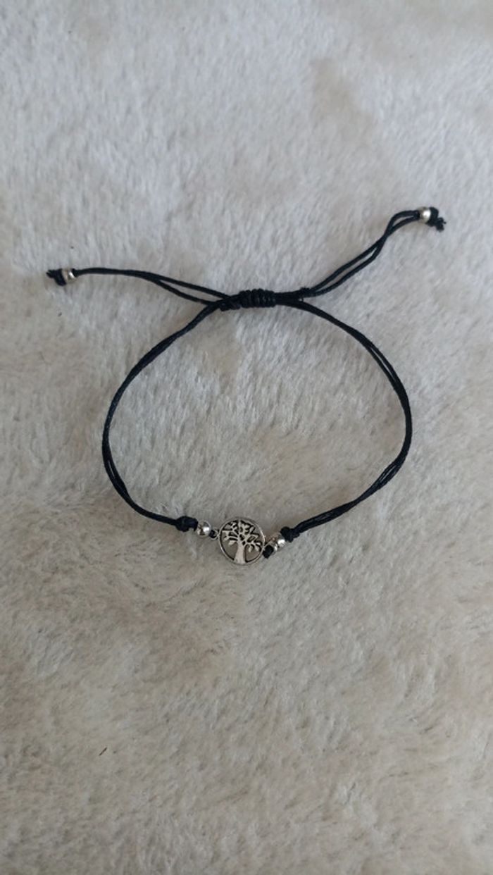 Bracelet neuf cordon noir breloque arbre
