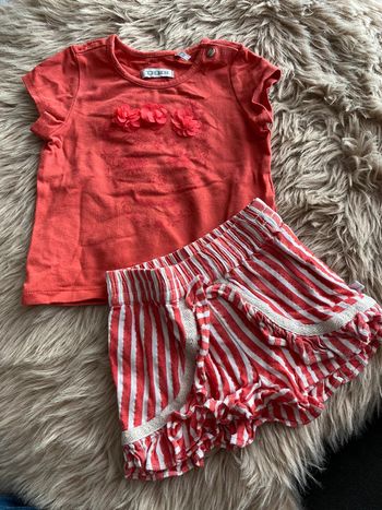 Ensemble rouge