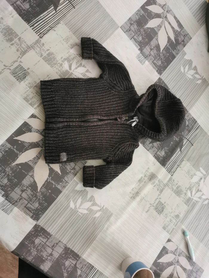 Gilet 12 mois - photo numéro 2