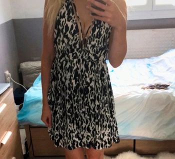 Robe léopard Topshop neuve - Dressing trié par tailles