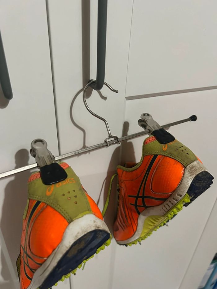 604 – Pointes d’athlétisme Asics oranges et vert-citron - photo numéro 6