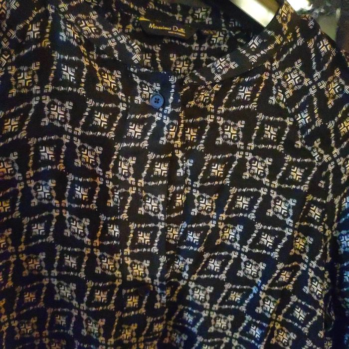 Blouse femme viscose et soie de mûrier. Massimo Dutti. Taille 40 - photo numéro 3