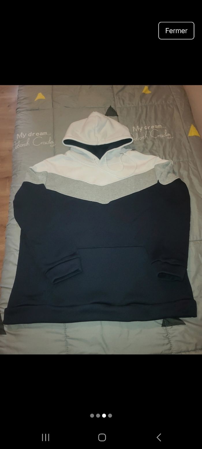 Lot pull et Tee-shirt homme xxl - photo numéro 3