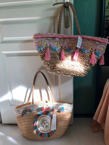 Lot de 2 paniers neufs