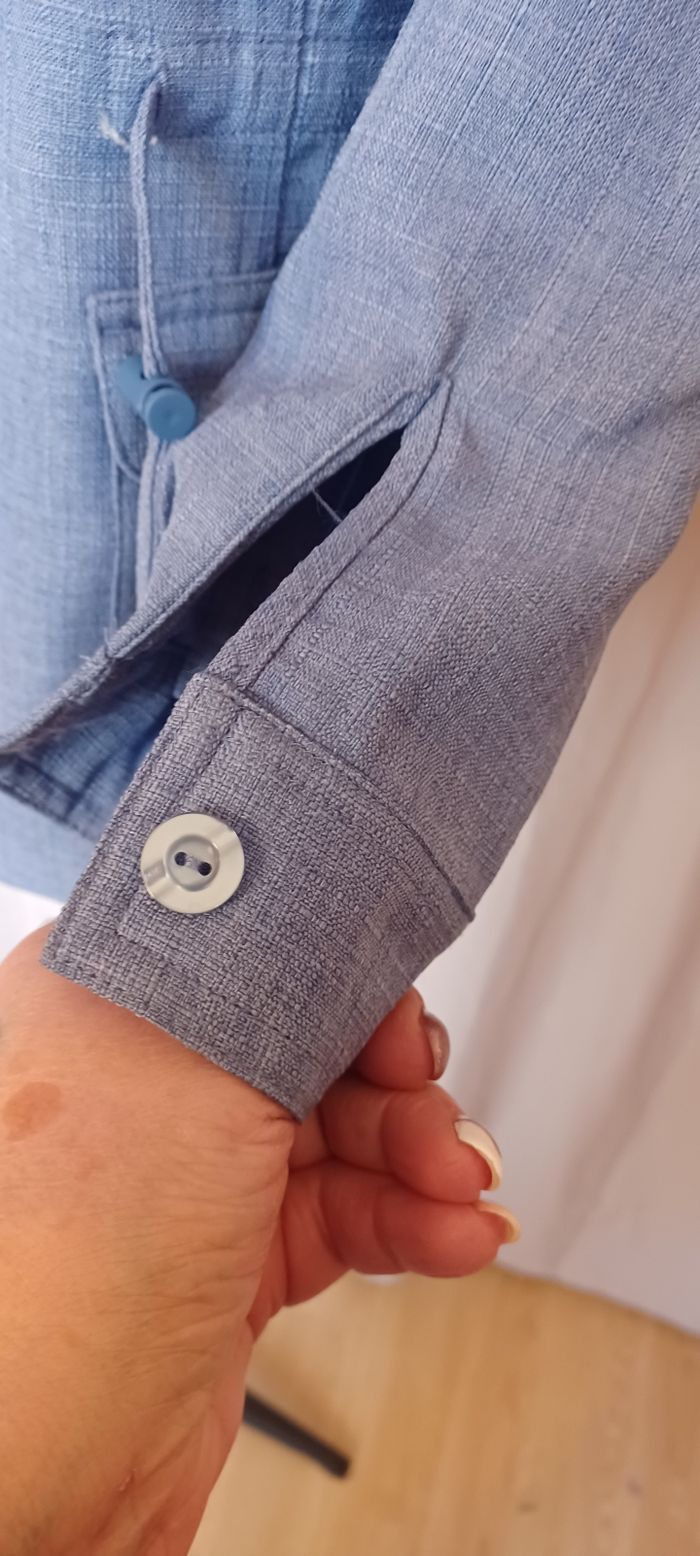 Très jolie veste femme T 20 lisez bien l'annonce surtout - photo numéro 6