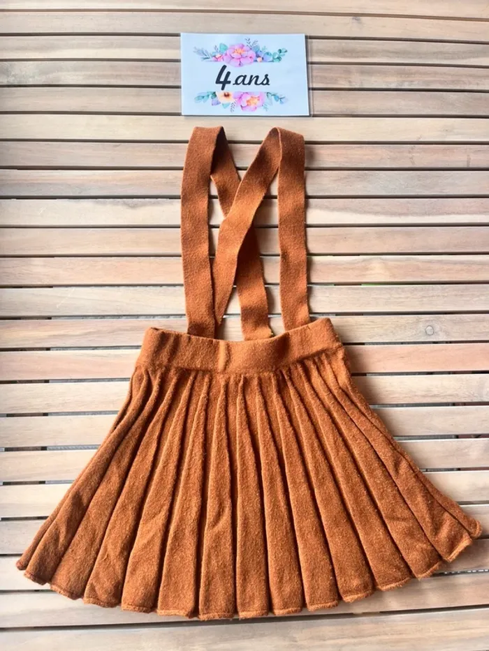 Jupe patineuse à bretelle Zara 4 ans