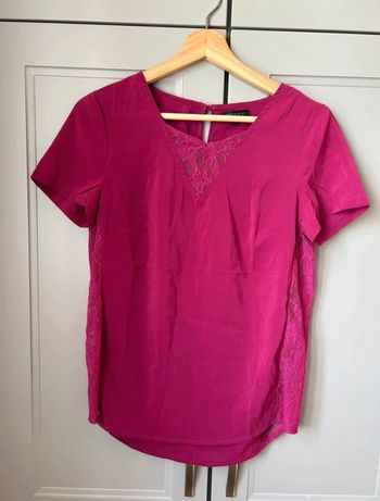 Blouse dentelle manches courtes