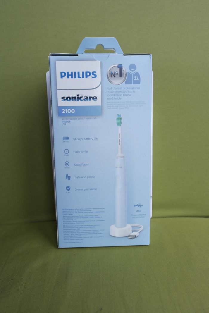 lot brosse à dents Sonicare + 3 têtes - photo numéro 3