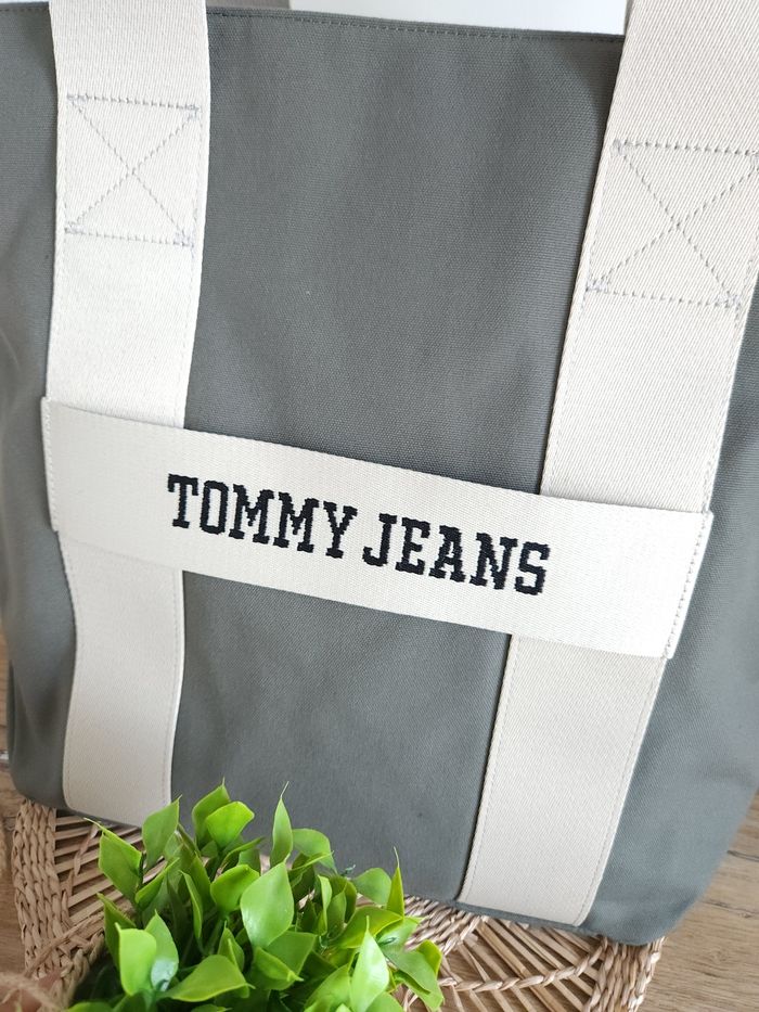 Sac Cabas Fourre-Tout Rétro Kaki Tommy Jeans - photo numéro 5