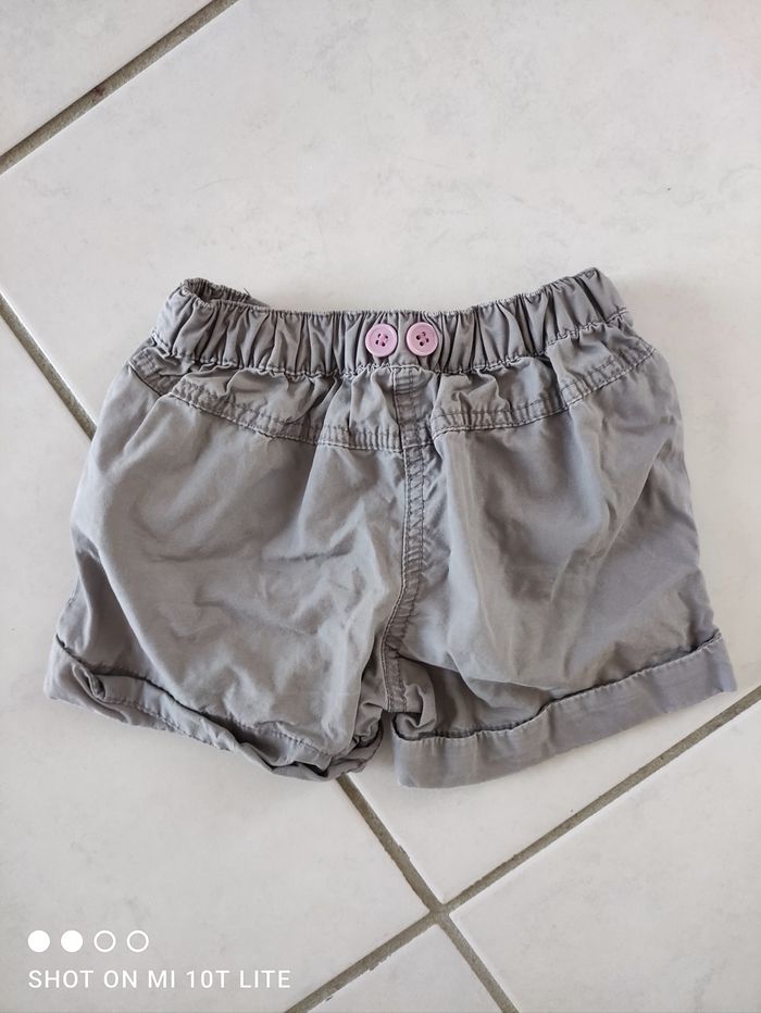 Short gris et rose fille 3 mois Gémo - photo numéro 3