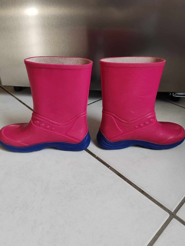 Bottes de pluie rose et bleu fille taille 28 - photo numéro 4