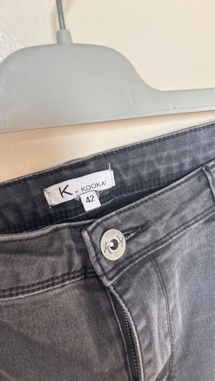 Jean destroy slim Kookai taille 42 en bon état - photo numéro 2