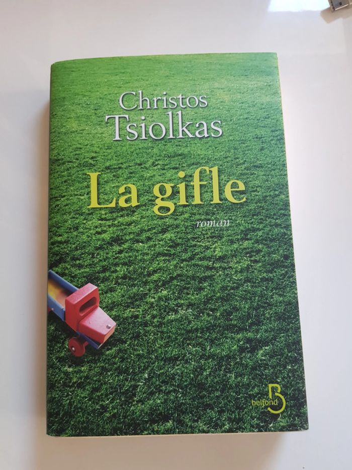 Christos Tsiolkas (Écrivain) La Gifle - photo numéro 2